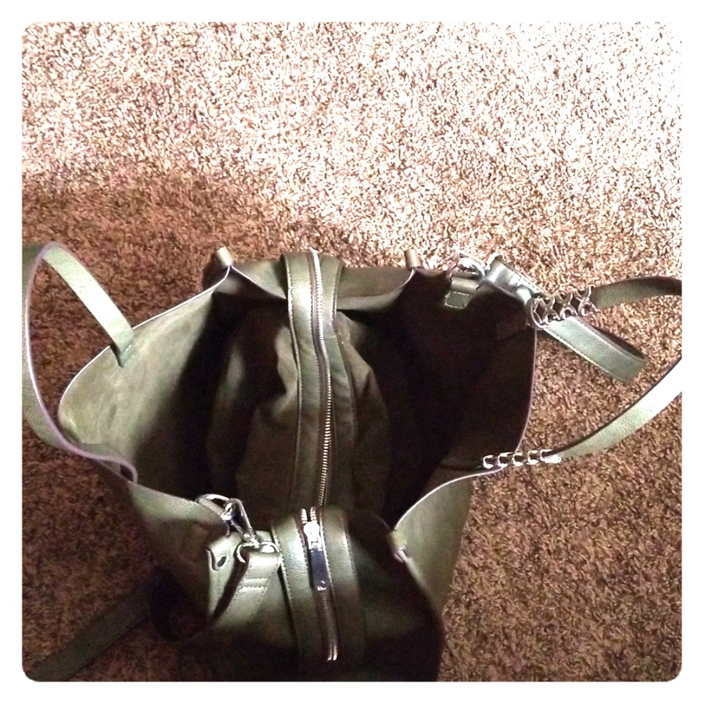 Charming Charlie Purse